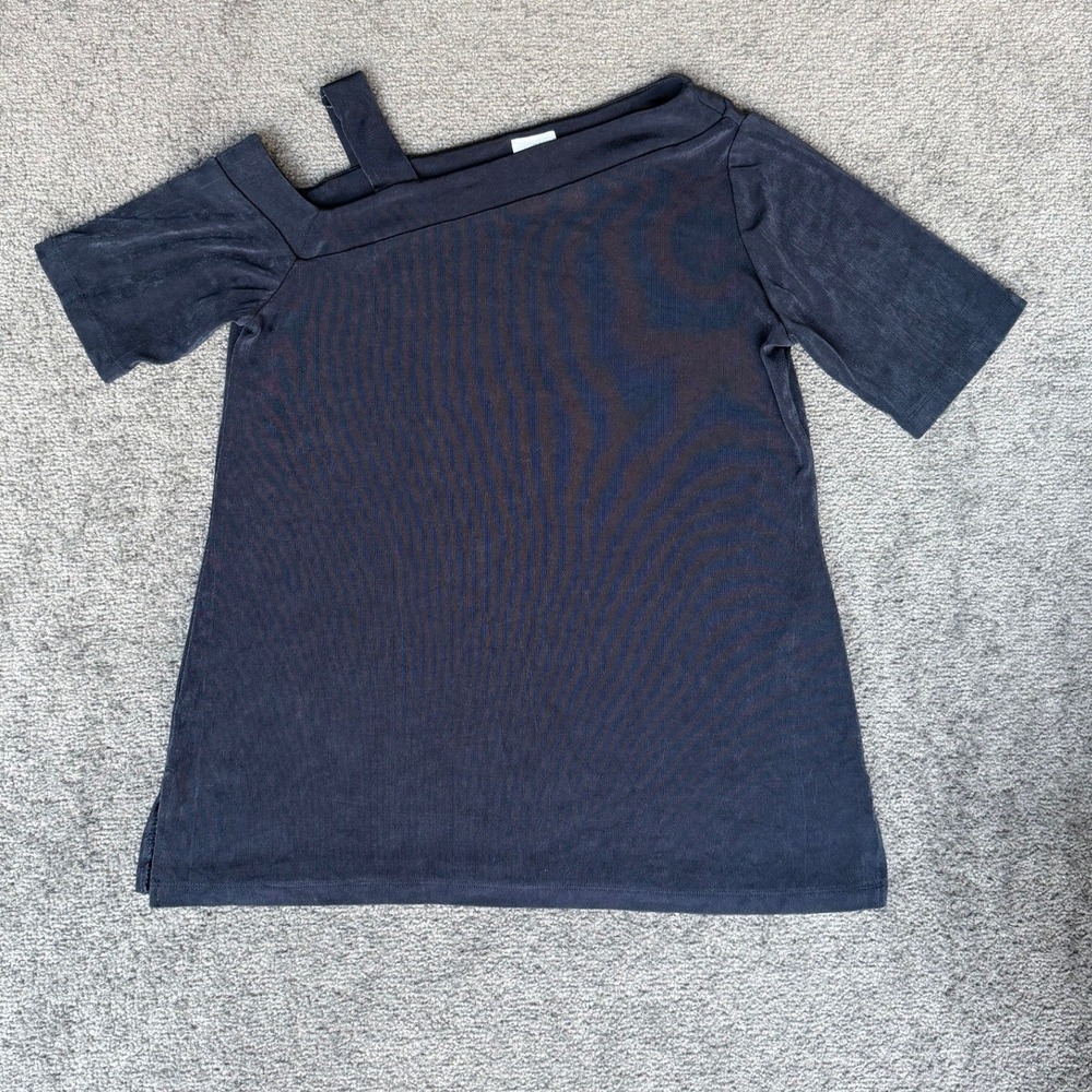 Chicos Travelers Navy Blue Cold Shoulder Asymmetric Top Size 1